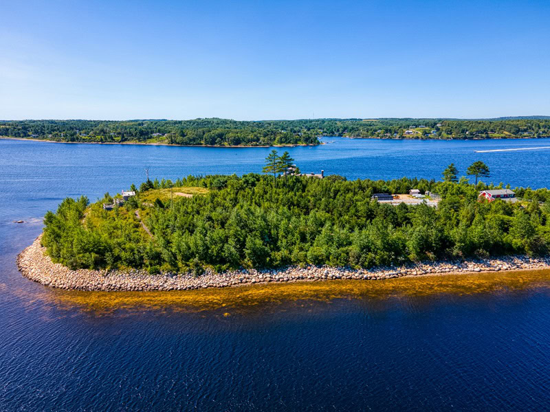 Vous pourriez vivre sur cette île autosuffisante pendant 1 an sans jamais avoir à la quitter