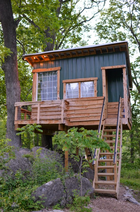 Mini maison de rêve fabriquée à la main avec un budget limité