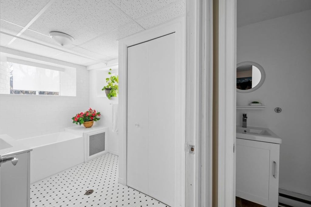 Charme ancestral et loft moderne : une beauté rénovée avec soin