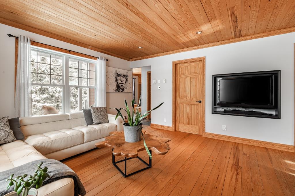 Chaleureux cottage situé dans un secteur idyllique des Cantons-de-l’Est