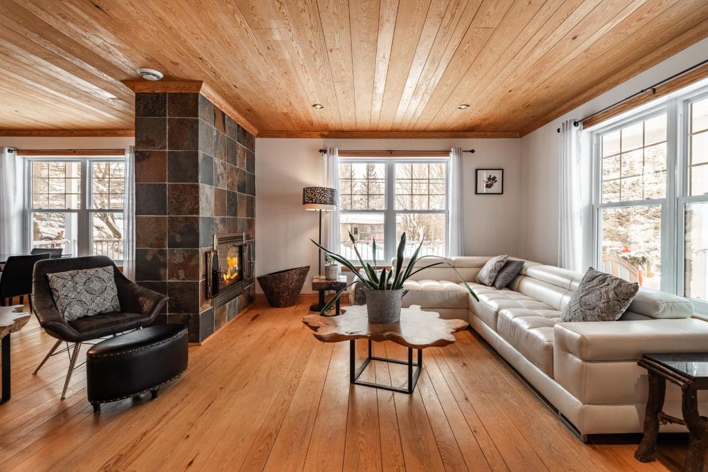 Chaleureux cottage situé dans un secteur idyllique des Cantons-de-l’Est
