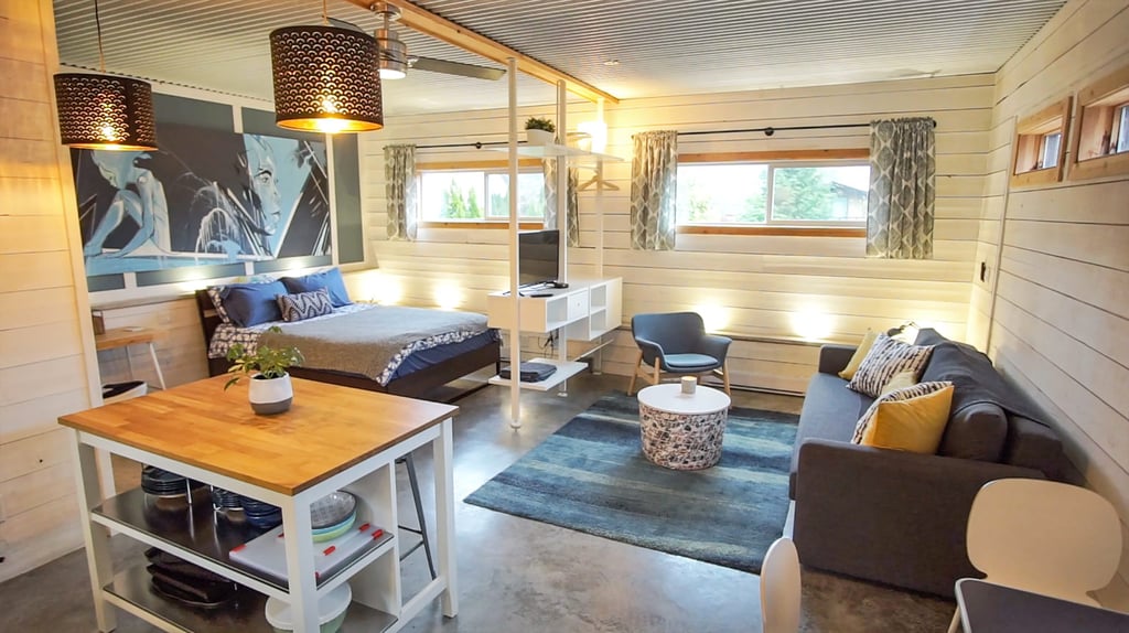 Impressionnante transformation d’un vieux garage en magnifique location Airbnb