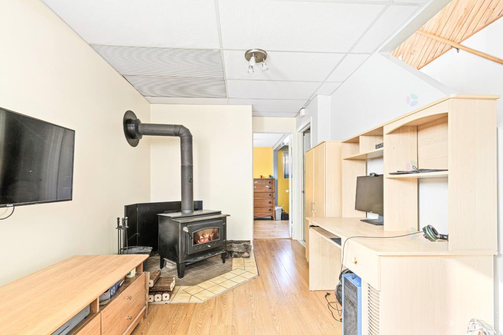 Chaleureuse maison à 375 000 $, pour une vie paisible à 40 mins de Montréal