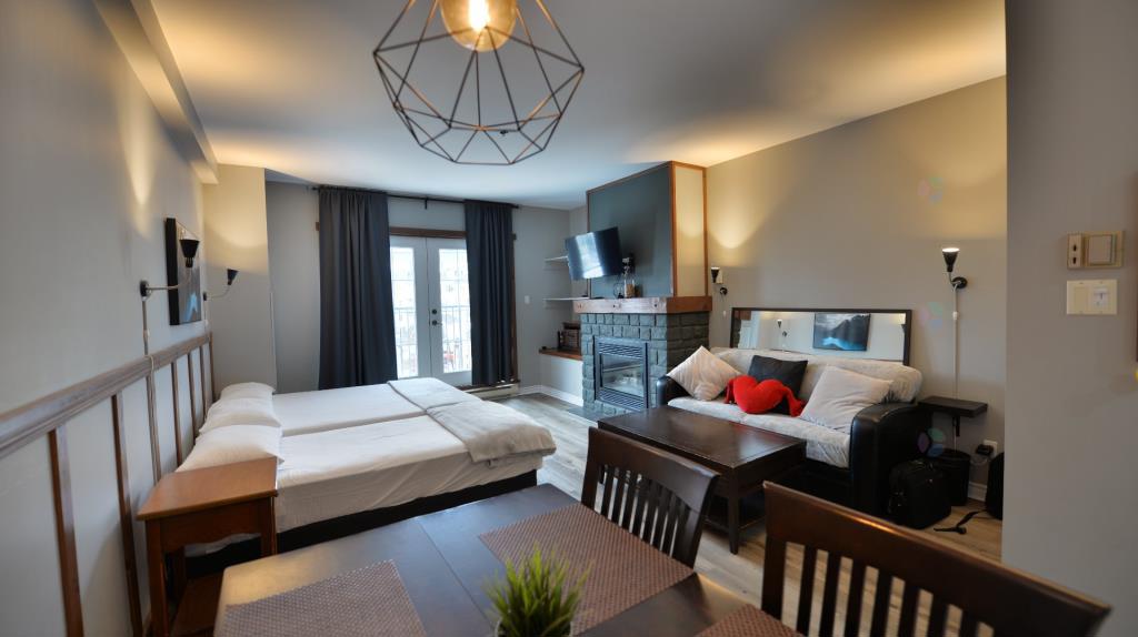 Une chance unique! Pied-à-terre meublé à Tremblant à seulement 170 000 $