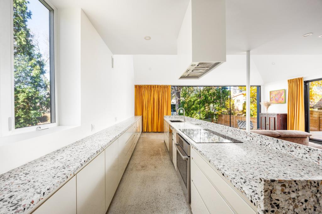 Splendide fusion de l'élégance centenaire et du design contemporain