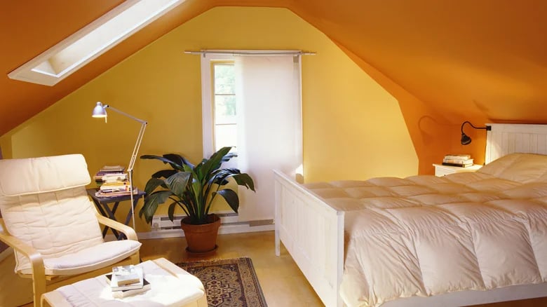 Les 10 meilleures couleurs de murs pour une chambre et 5 à éviter, selon la théorie des couleurs  