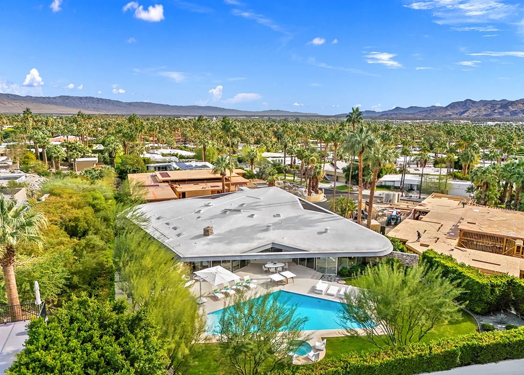 La maison de Palm Springs où Elvis et Priscilla Presley ont célébré leur lune de miel est maintenant à vendre