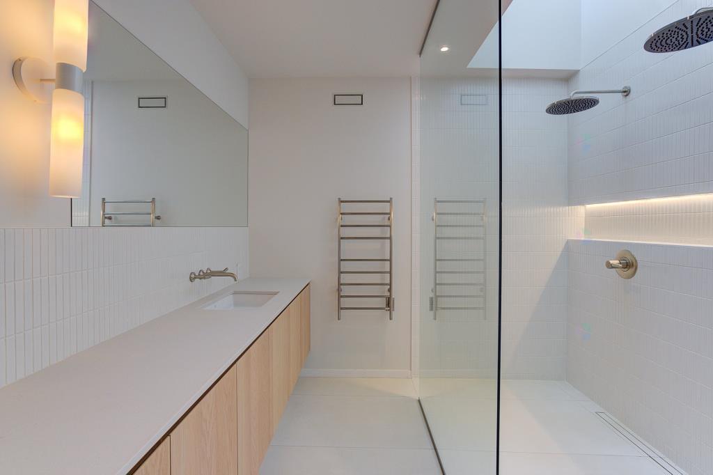 Sauvée de la démolition, cette maison de 1955 fait maintenant sensation