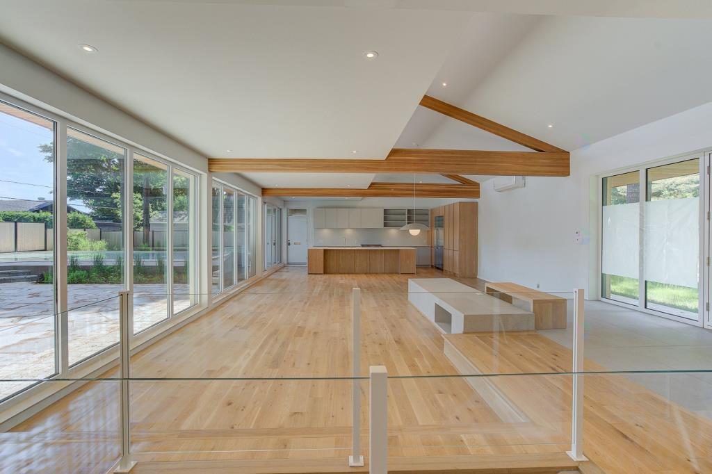 Sauvée de la démolition, cette maison de 1955 fait maintenant sensation