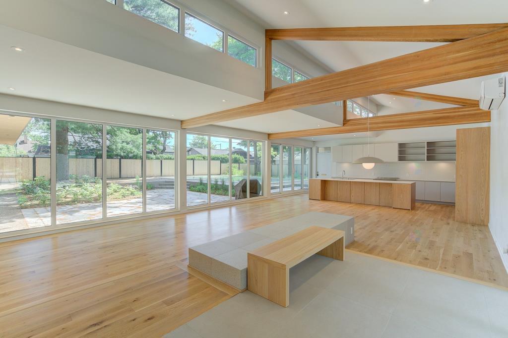 Sauvée de la démolition, cette maison de 1955 fait maintenant sensation