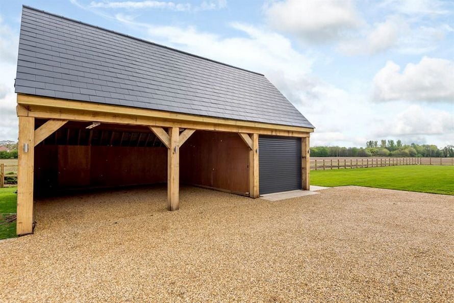 On demande maintenant plus d’un million de dollars pour l’achat de ce vieux hangar agricole