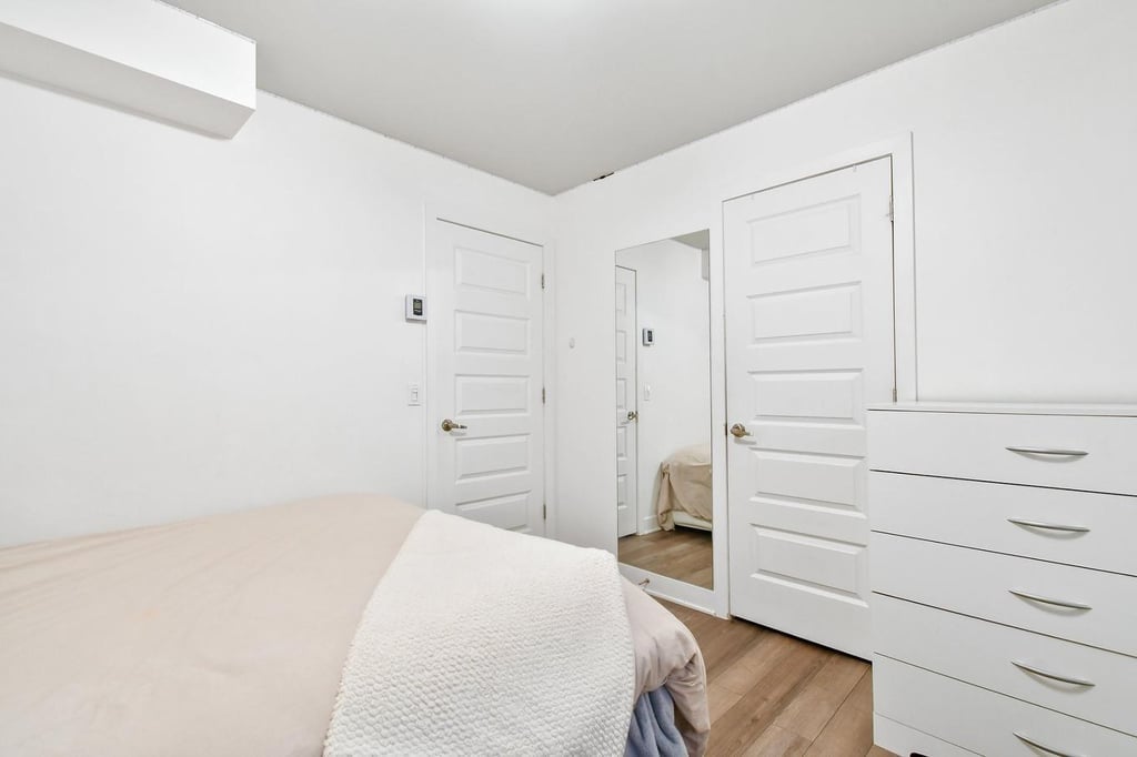 Impeccable clés en main de 5 chambres à coucher