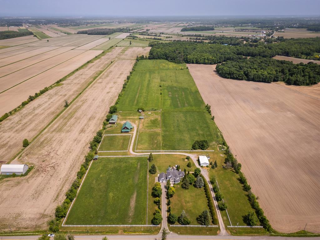 Perle rare de 40 arpents pour une vie rêvée en campagne