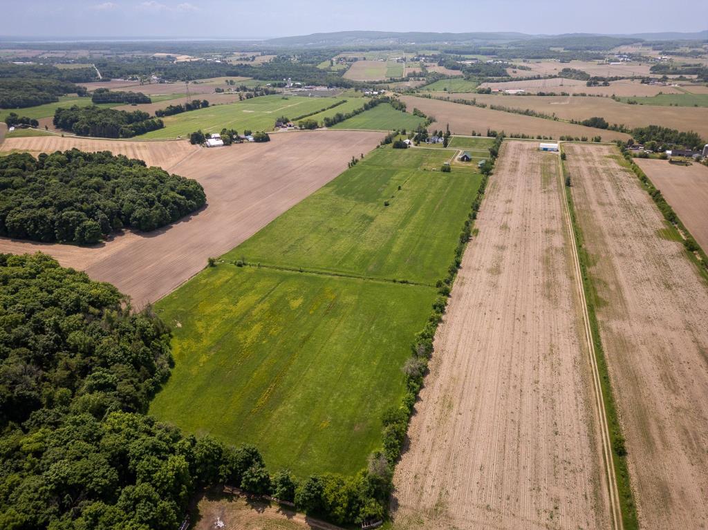 Perle rare de 40 arpents pour une vie rêvée en campagne