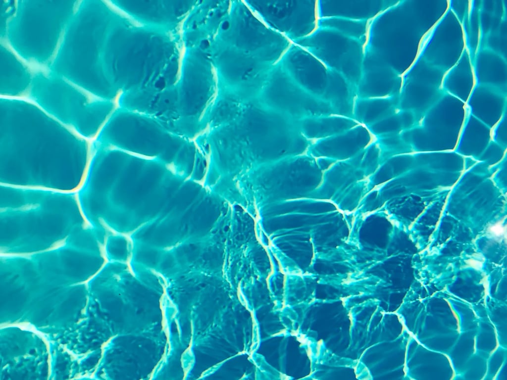 Guide complet sur les nouvelles réglementations pour les propriétaires de piscine : ce que vous devez savoir