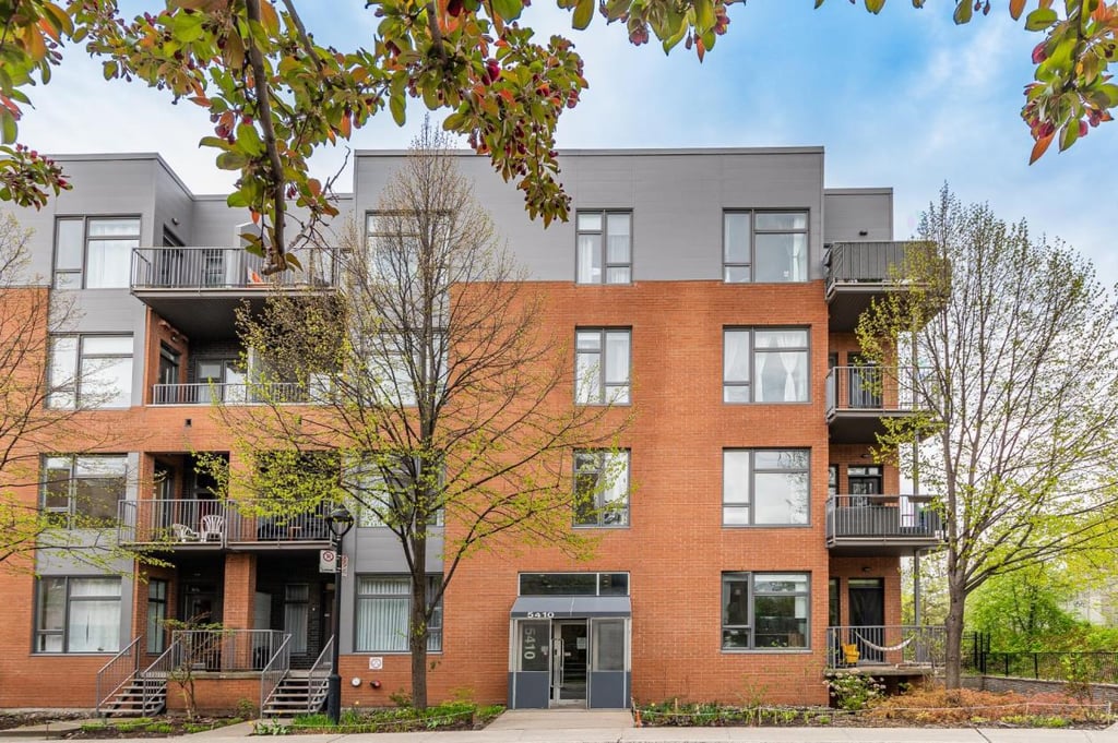 Claude Bégin vend son somptueux condo au coeur du Plateau à un prix plus qu’alléchant!