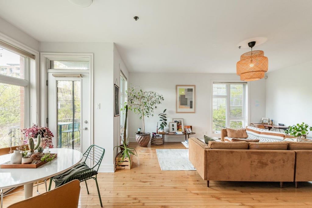 Claude Bégin vend son somptueux condo au coeur du Plateau à un prix plus qu’alléchant!