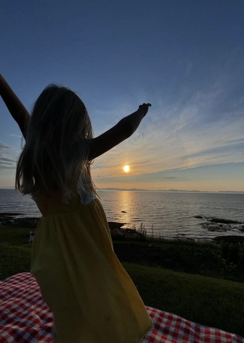 Vanessa Pilon et Alex Nevsky partagent toutes les photos de leur superbe été en famille