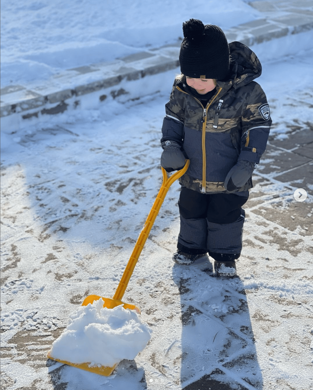 Anouk Meunier partage une adorable photo de son fils Arnaud et c'est fou comme il a grandi