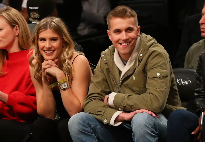 Eugenie Bouchard confie que ça s'est très mal passé avec le fan avec qui elle a eu une date