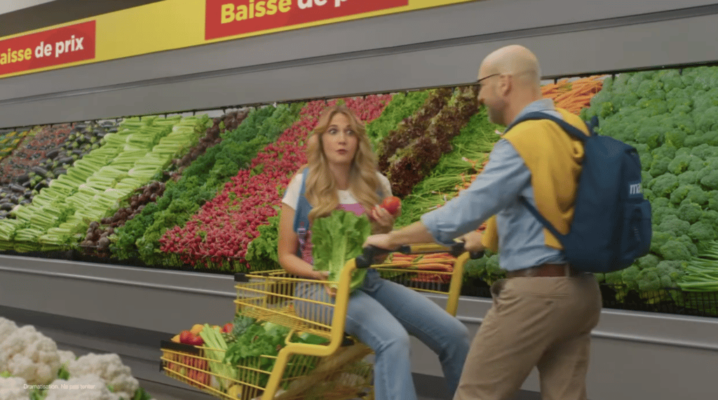 Martin Matte et Rosalie Vaillancourt parodient une série populaire dans la nouvelle pub de Maxi