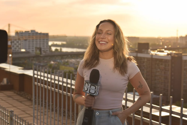 L'équipe de Salut Bonjour envoie un message à Géraldine Lamarche pour sa dernière journée 