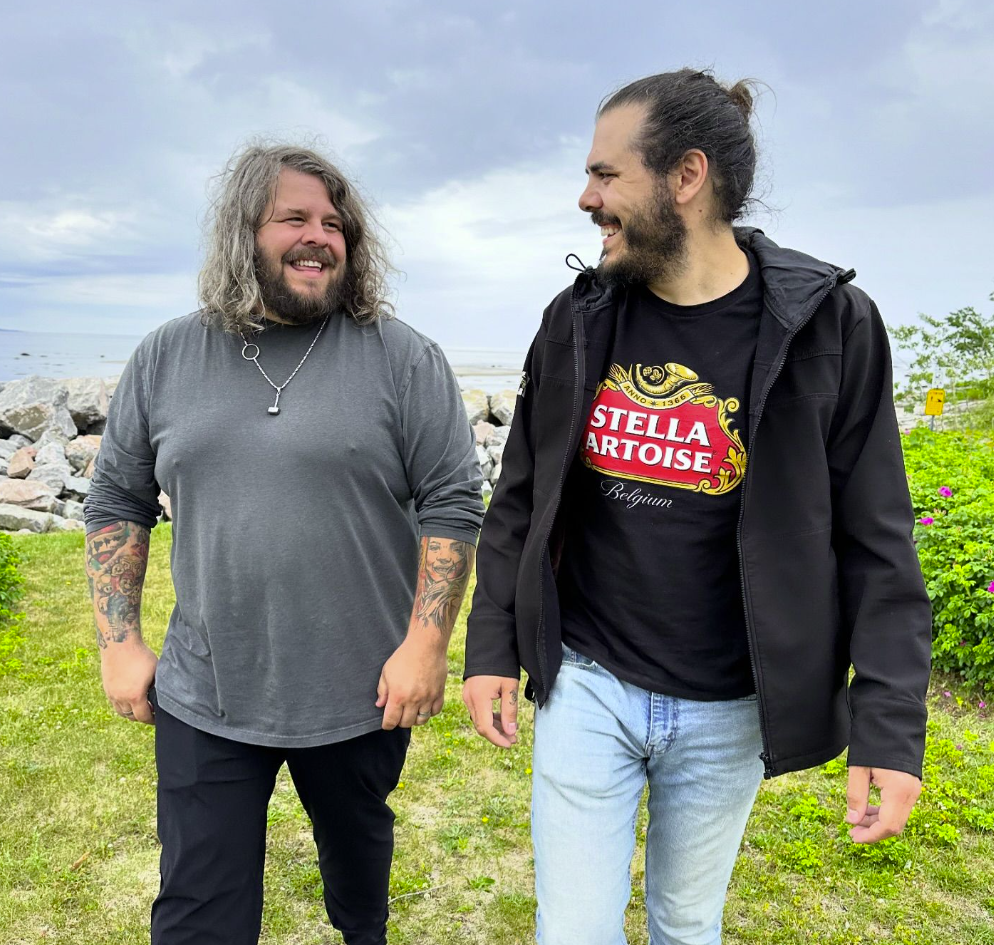 Érik Caouette de 2Frères annonce qu'il est en couple