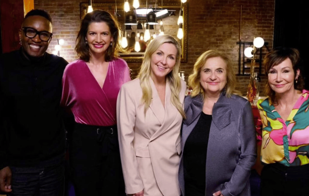 La fille de Geneviève Guilbault prend la pose avec sa mère et elles se ressemblent tellement