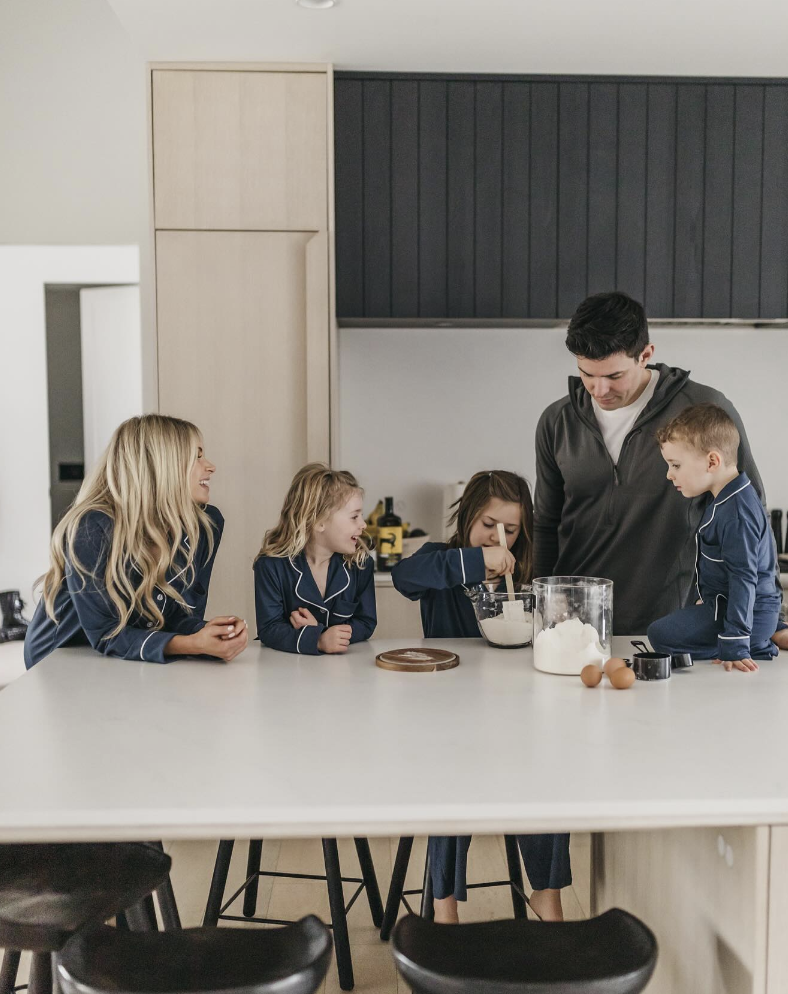 Carey Price prend une photo avec ses enfants et son fils lui ressemble tellement