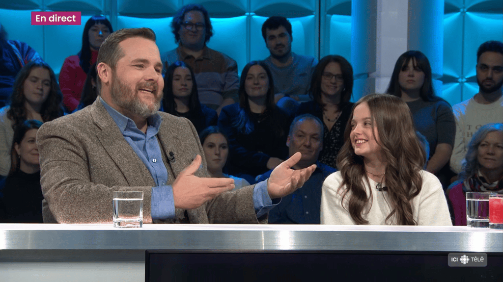 Le public de Tout le monde en parle tombe sous le charme de la jeune Marguerite Laurence du film Mlle Bottine