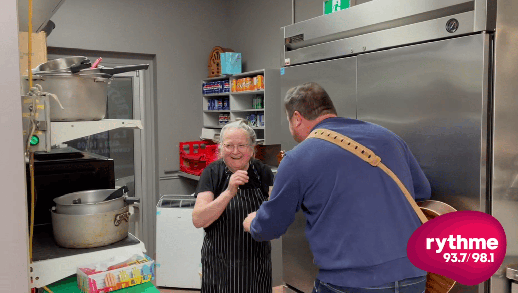 Maxime Landry pose un geste extraordinaire envers Angèle Bolduc avant la fermeture de La Bolduc