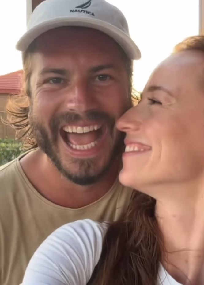 Karine Vanasse dévoile pourquoi elle a décidé d'exposer sa relation amoureuse au grand jour