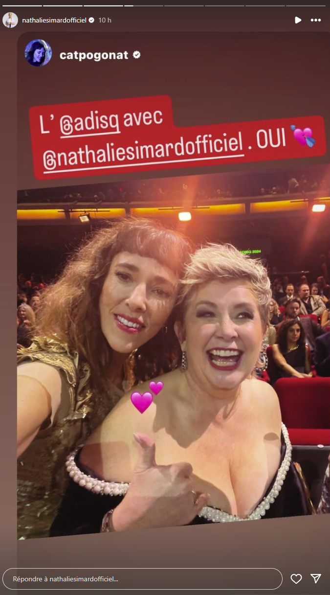 Sur le point d'accoucher, Ève Simard rayonne avec sa mère Nathalie Simard à l'ADISQ