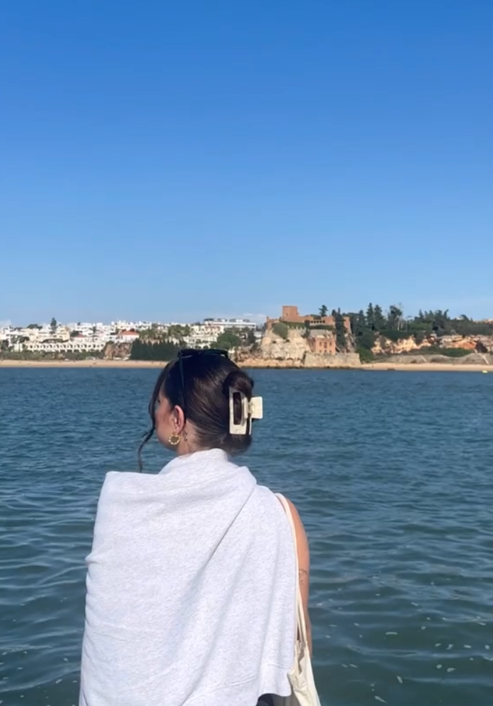 La blonde de Sébastien Delorme partage de superbes photos en voyage hors du Québec