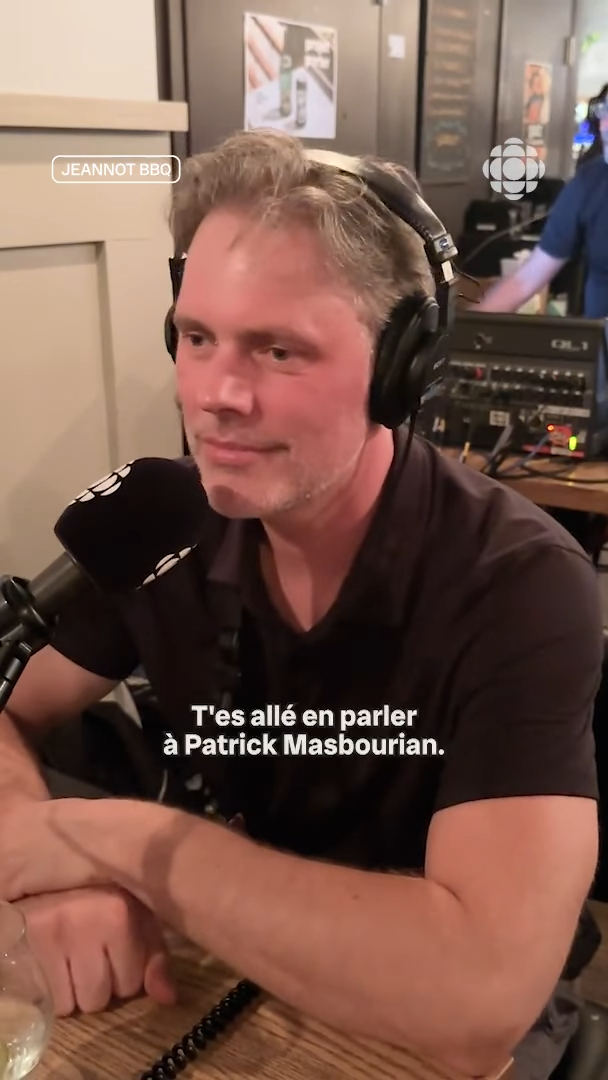 «Je suis en train de mourir!» Jean-François Breau vit un immense malaise en direct à la radio