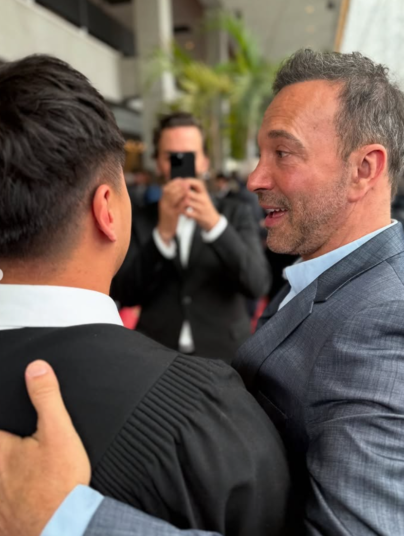 Joël Legendre célèbre un important moment dans la vie de son fils qui a tellement grandi