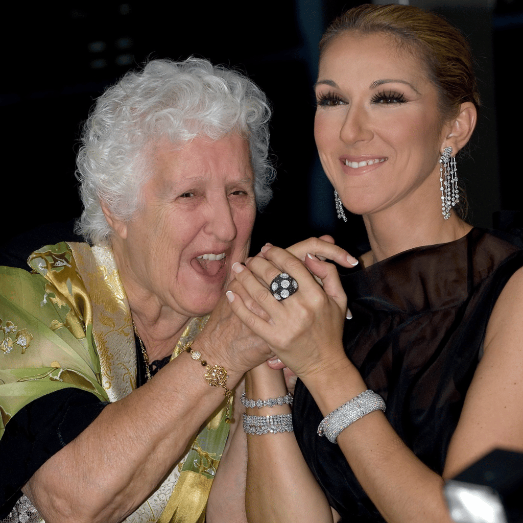 Céline Dion célèbre les mères avec une lettre qui touche droit au cœur