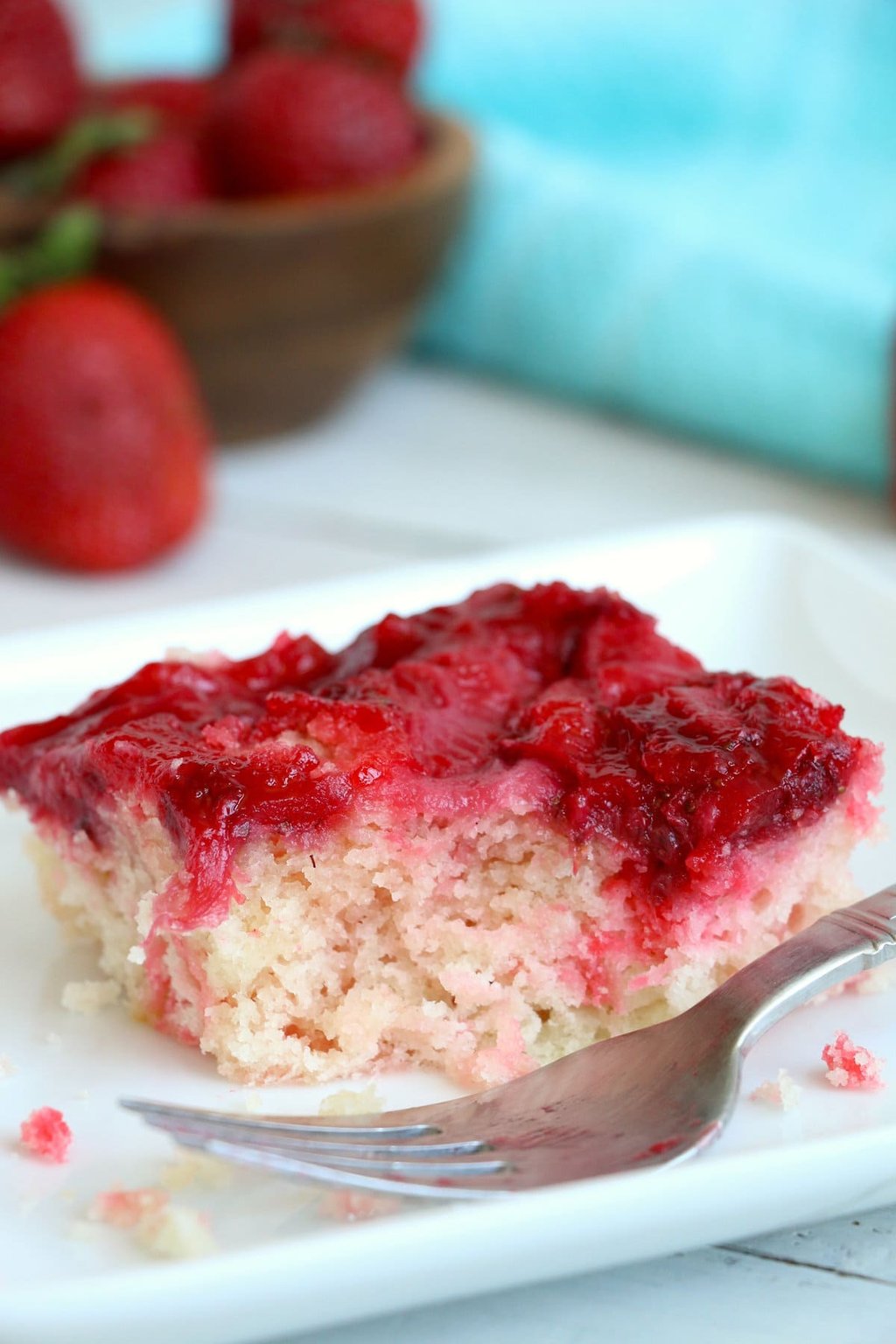 Le gâteau renversé aux fraises: facile et délicieux!