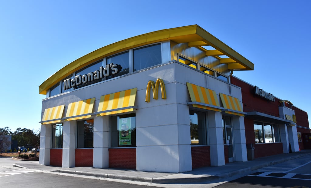 La bactérie E. coli fait un mort et plusieurs malades chez des clients de McDonald's.