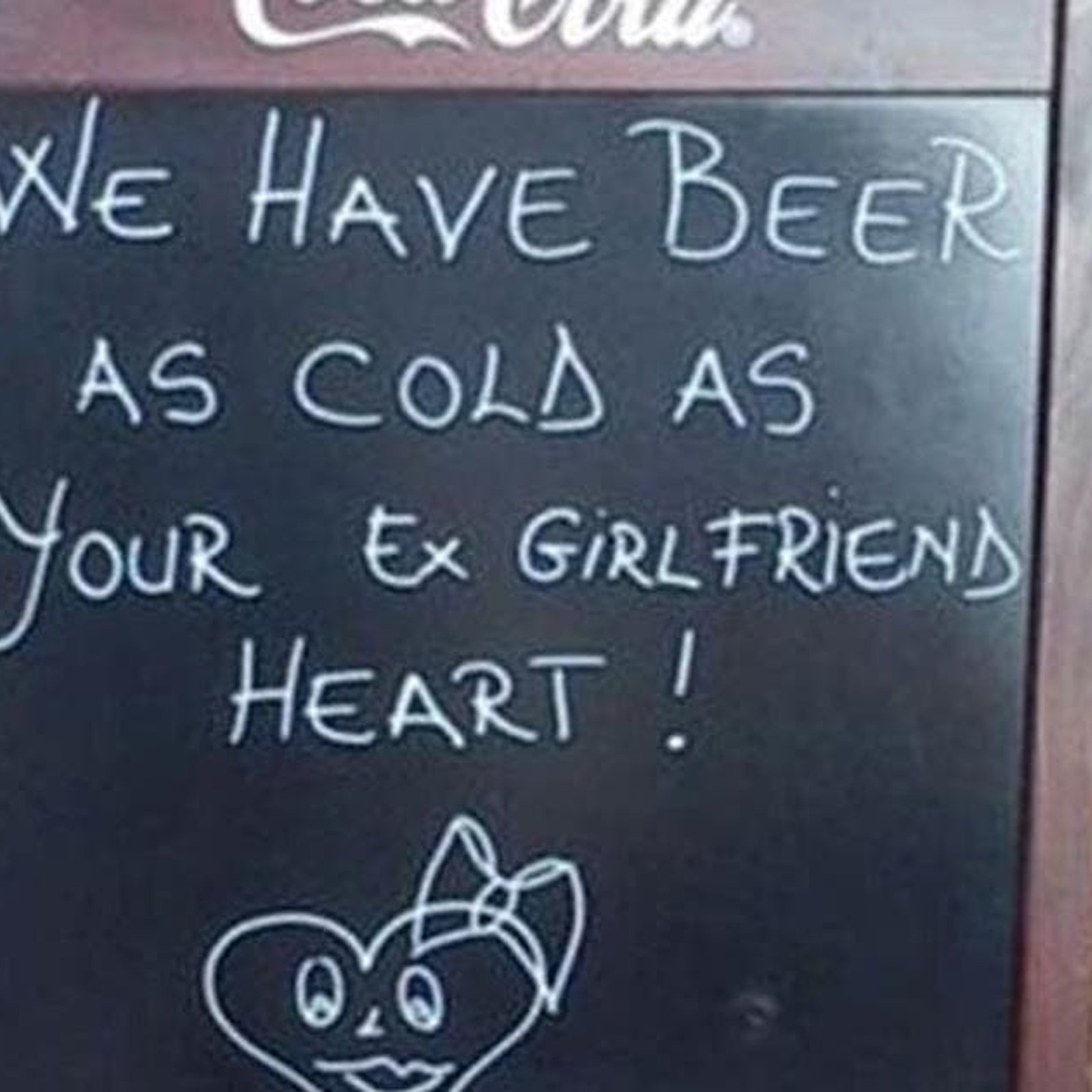 21 pancartes humoristiques vues dans des restaurants et des bars