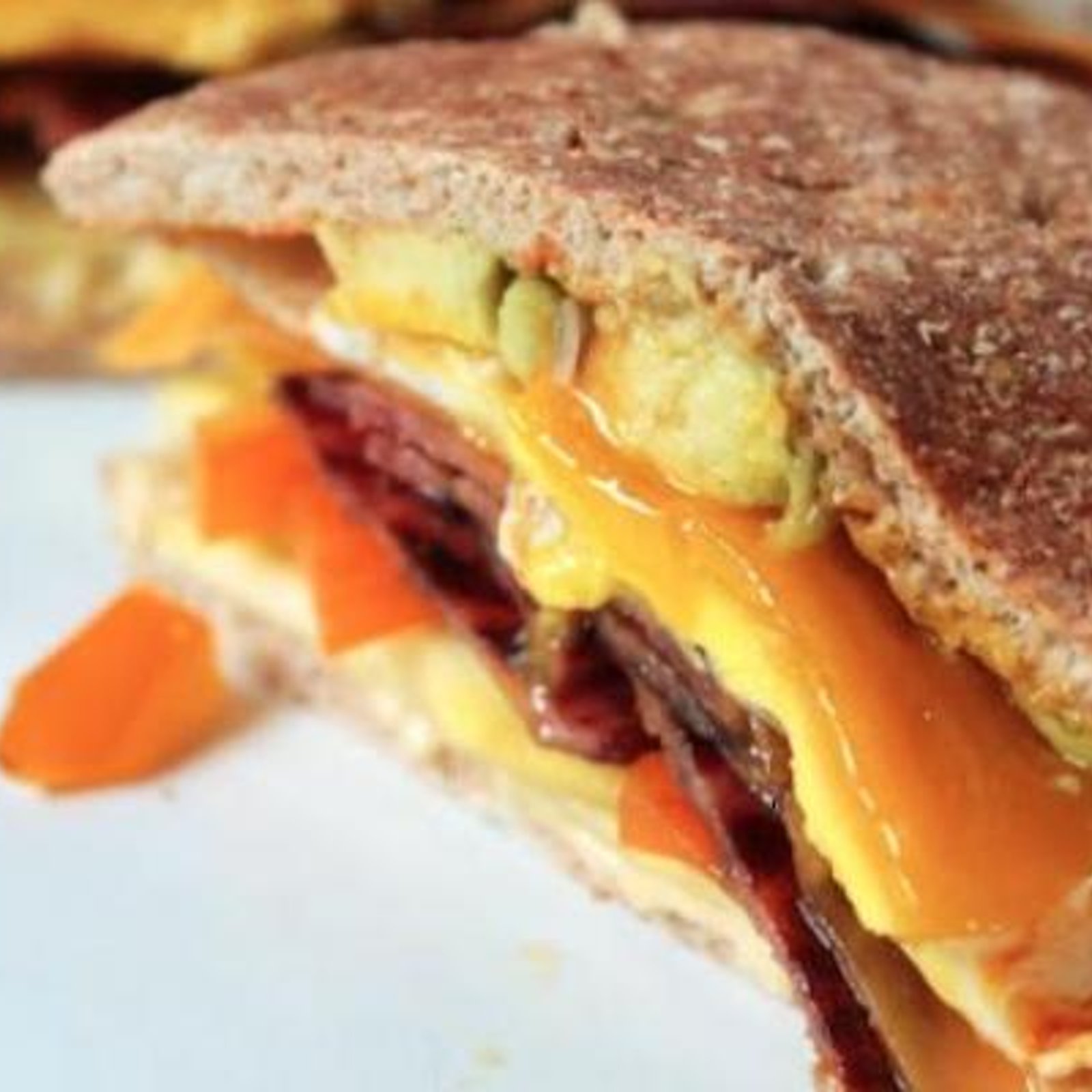 La recette parfaite pour une déjeuner santé: Le sandwich déjeuner faible en calories!