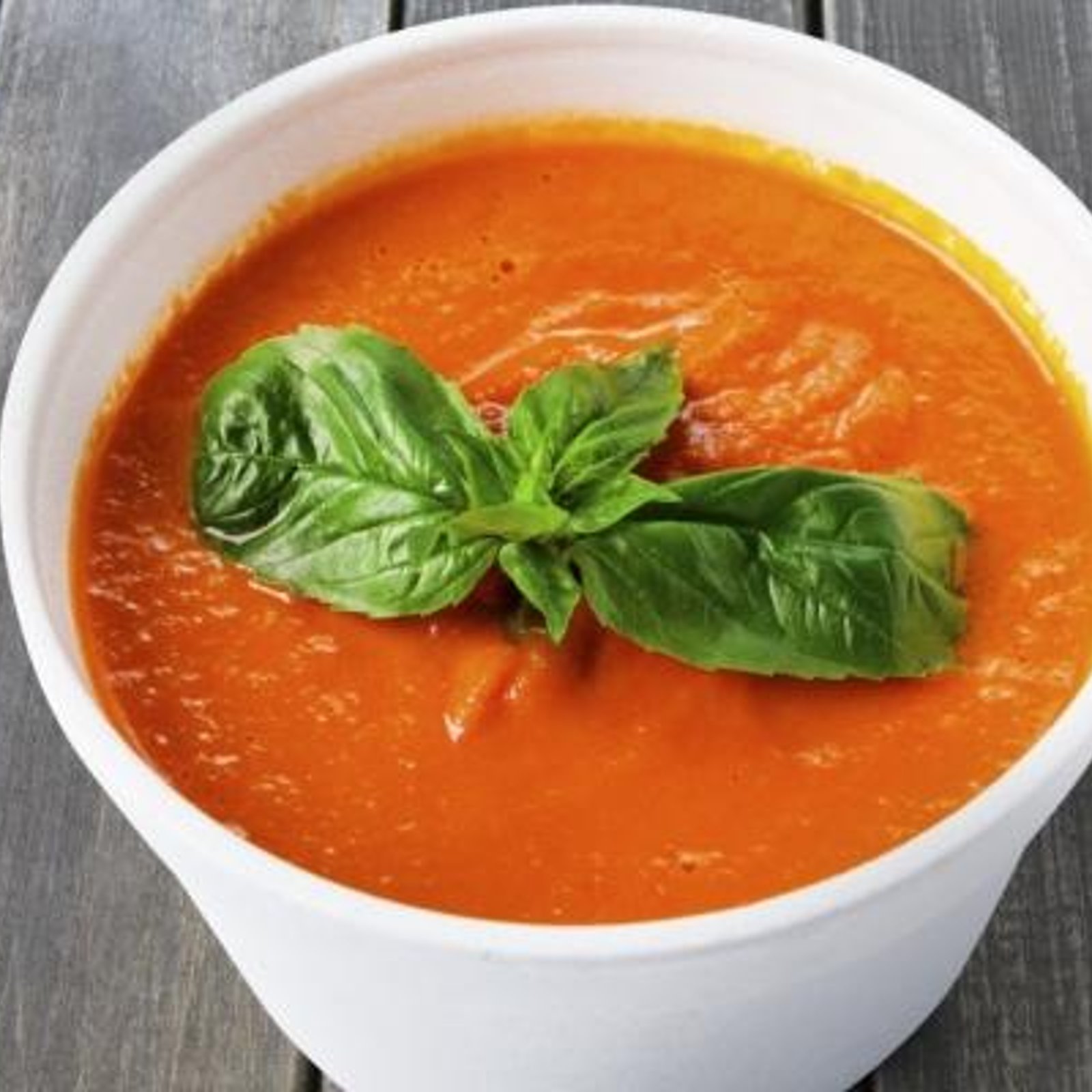 Crème de tomate et basilic