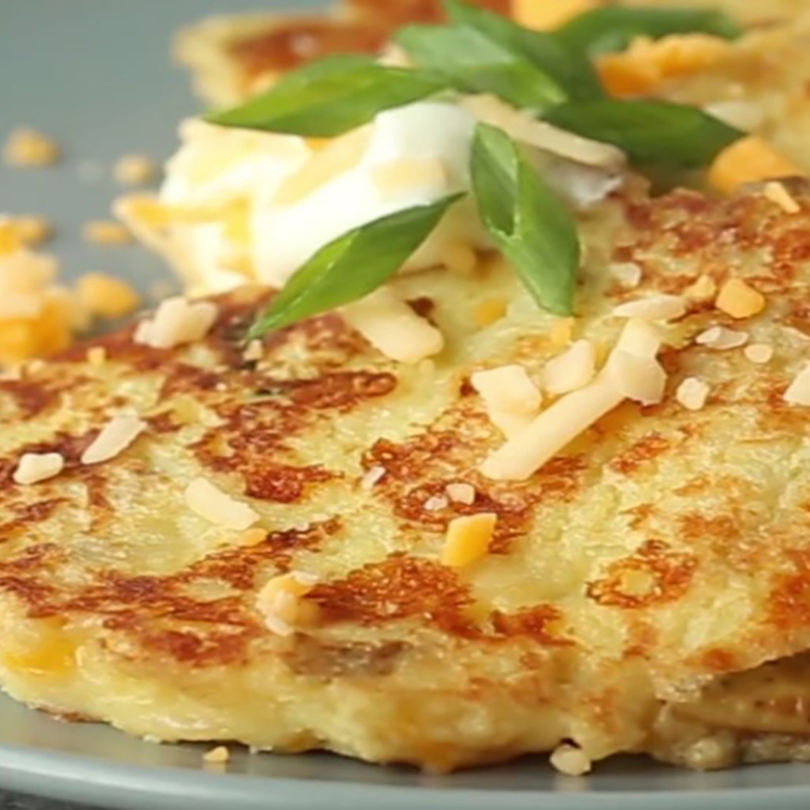 Ne jetez plus vos restants de purée de pommes de terre! Voici la meilleure façon de les cuisiner!