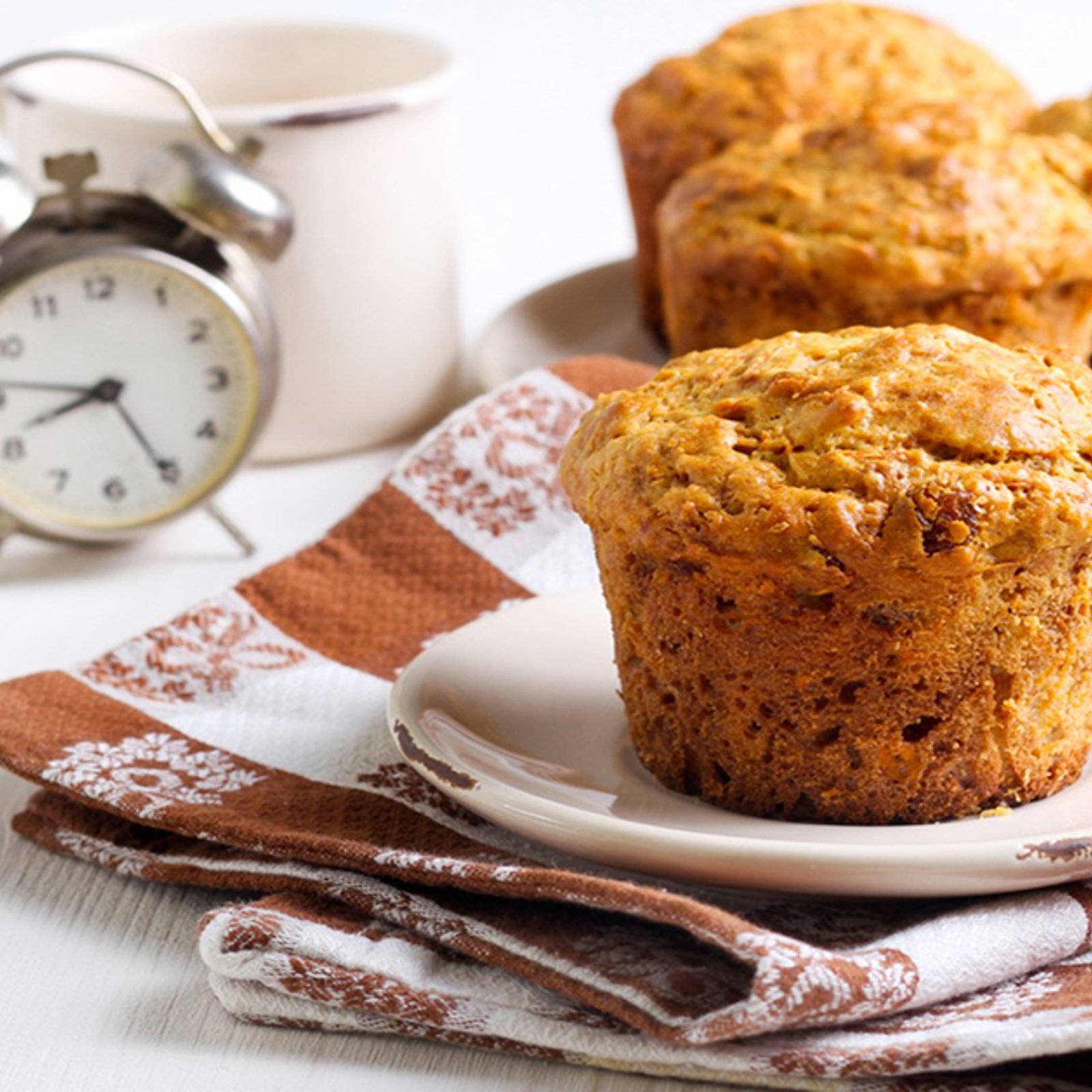 Ce muffin sans sucre aux carottes et à la compote de pomme est tout ce dont avez besoin!