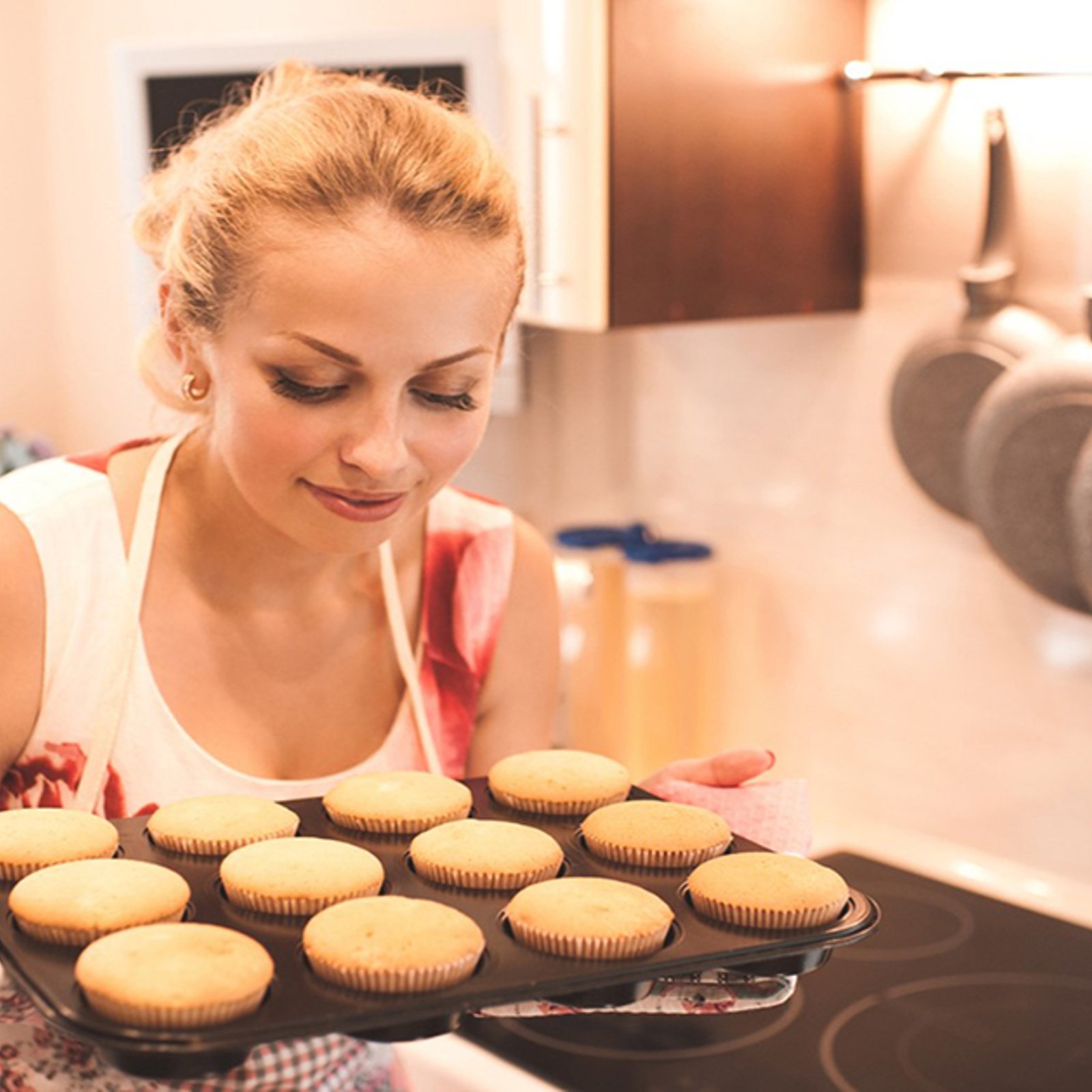 Sa maison dégage une odeur de pâtisserie en tout temps et ce, sans même qu'elle ai cuisiné... 