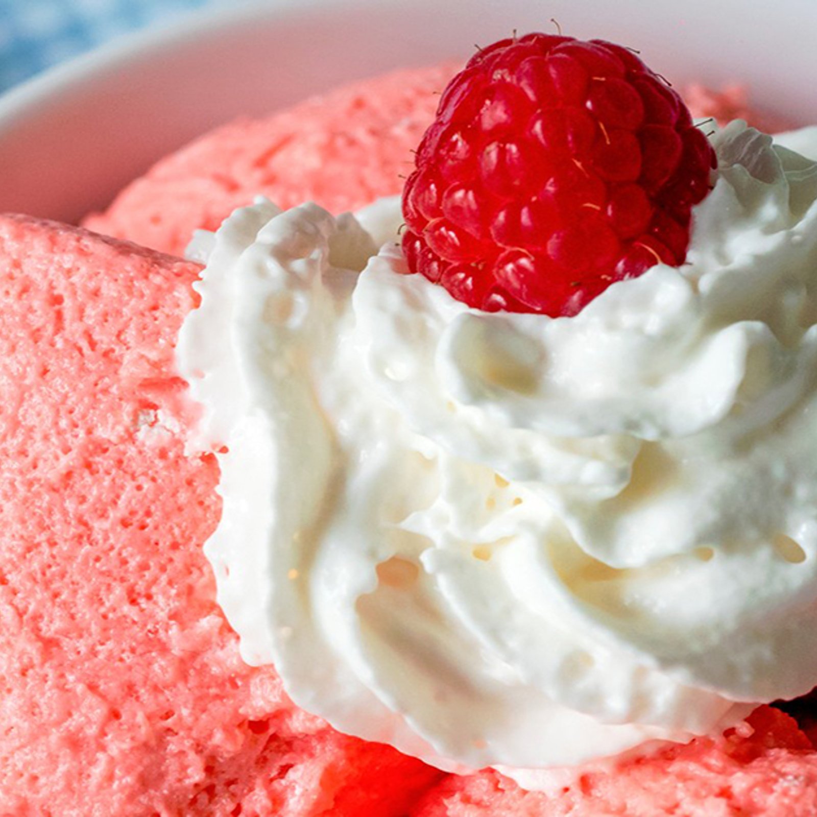 Poires et fraises, une mousse soufflée comme le faisait nos grands-maman!