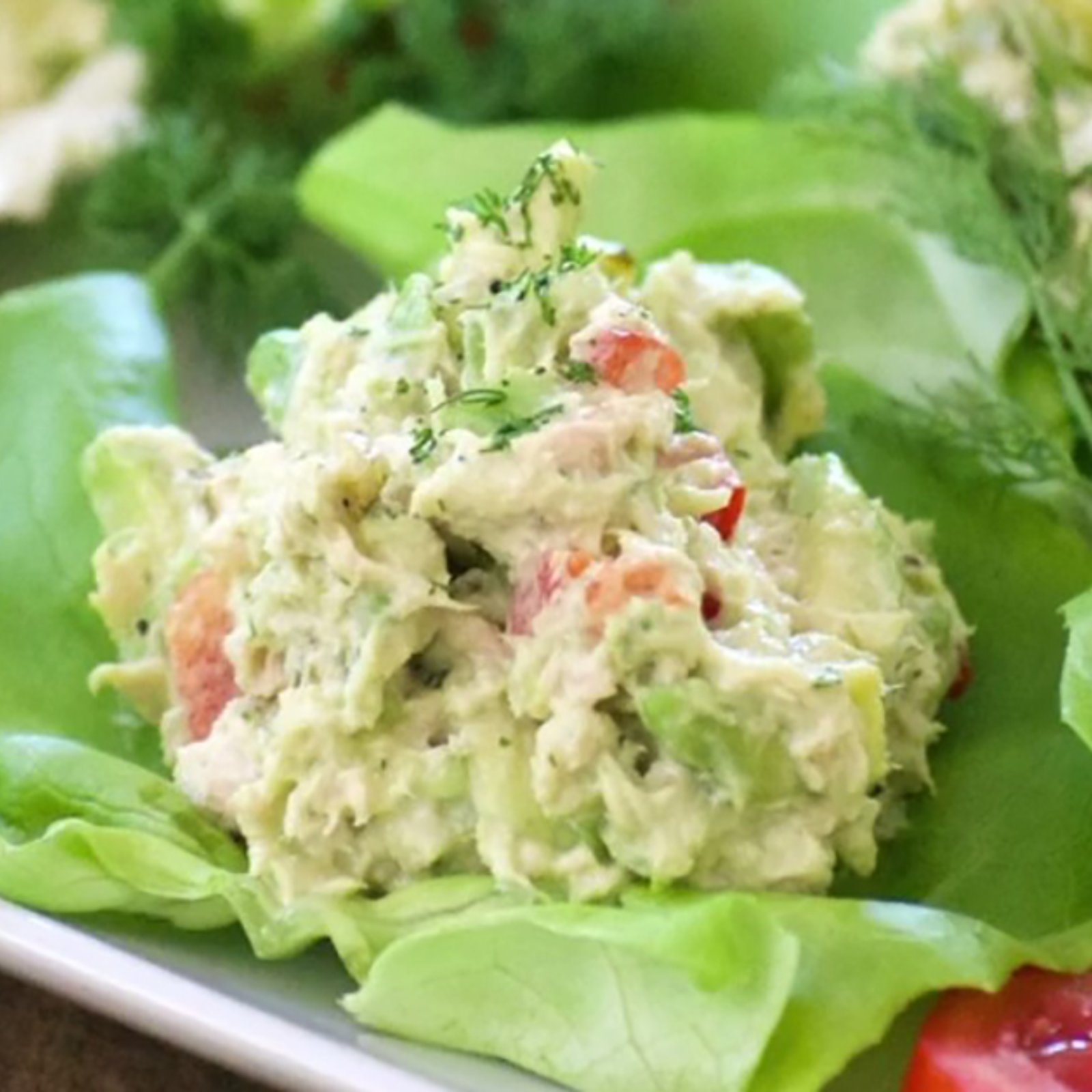 Salade de thon et avocat, une entrée qui fait toujours bonne impression