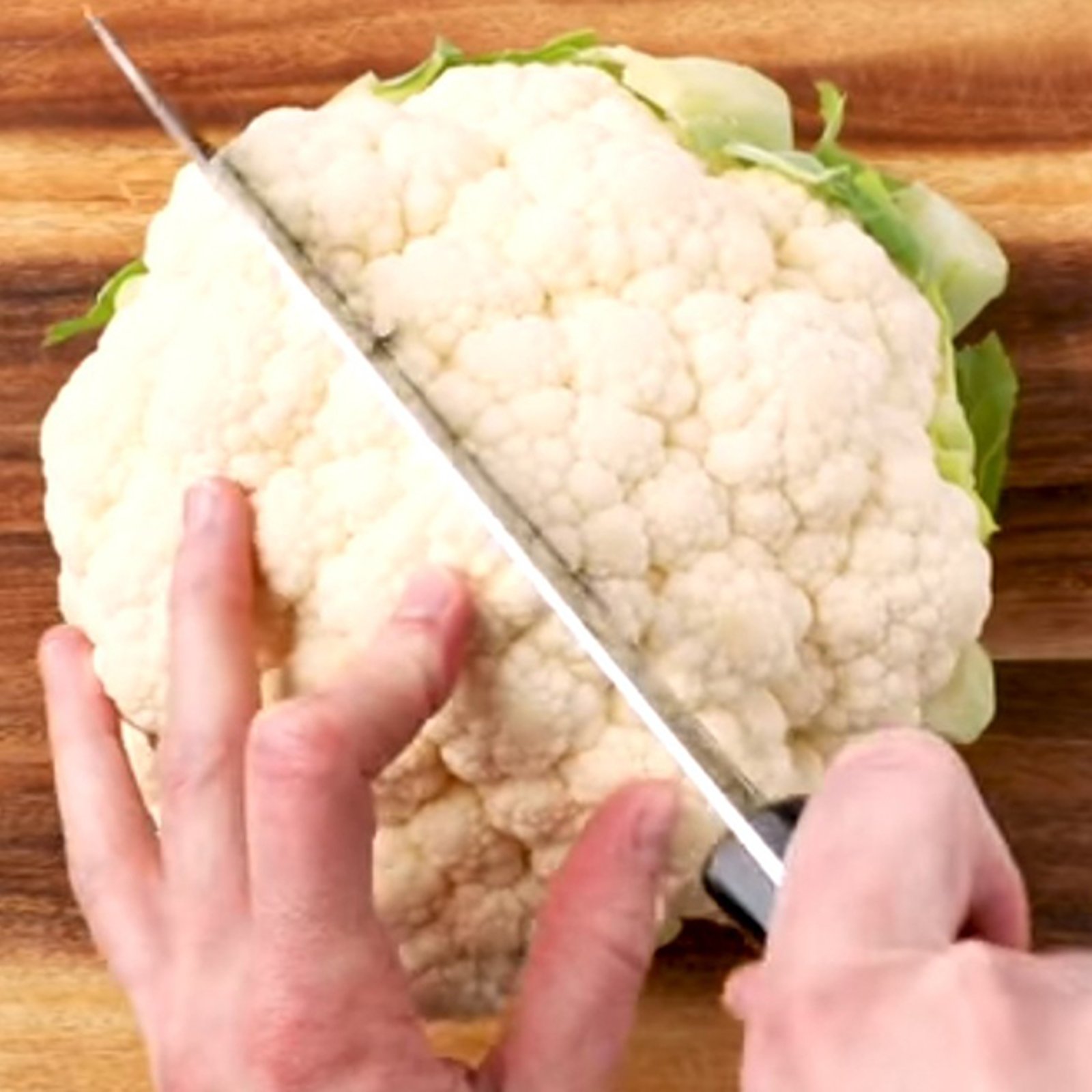 Couper un chou-fleur comme le font les grands chefs! On vous donne dévoile la clé du succès!