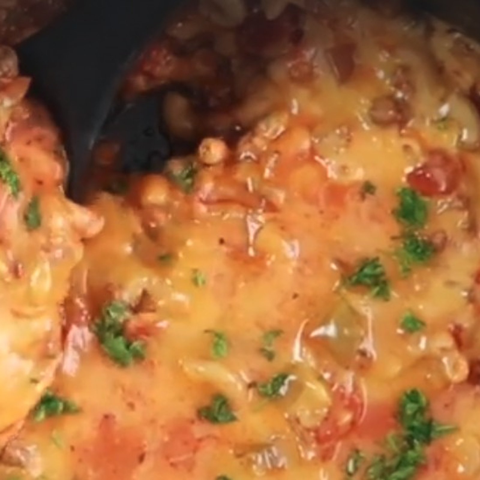 Un classique dont un ne se lasse jamais : Le meilleur macaroni à la viande de maman