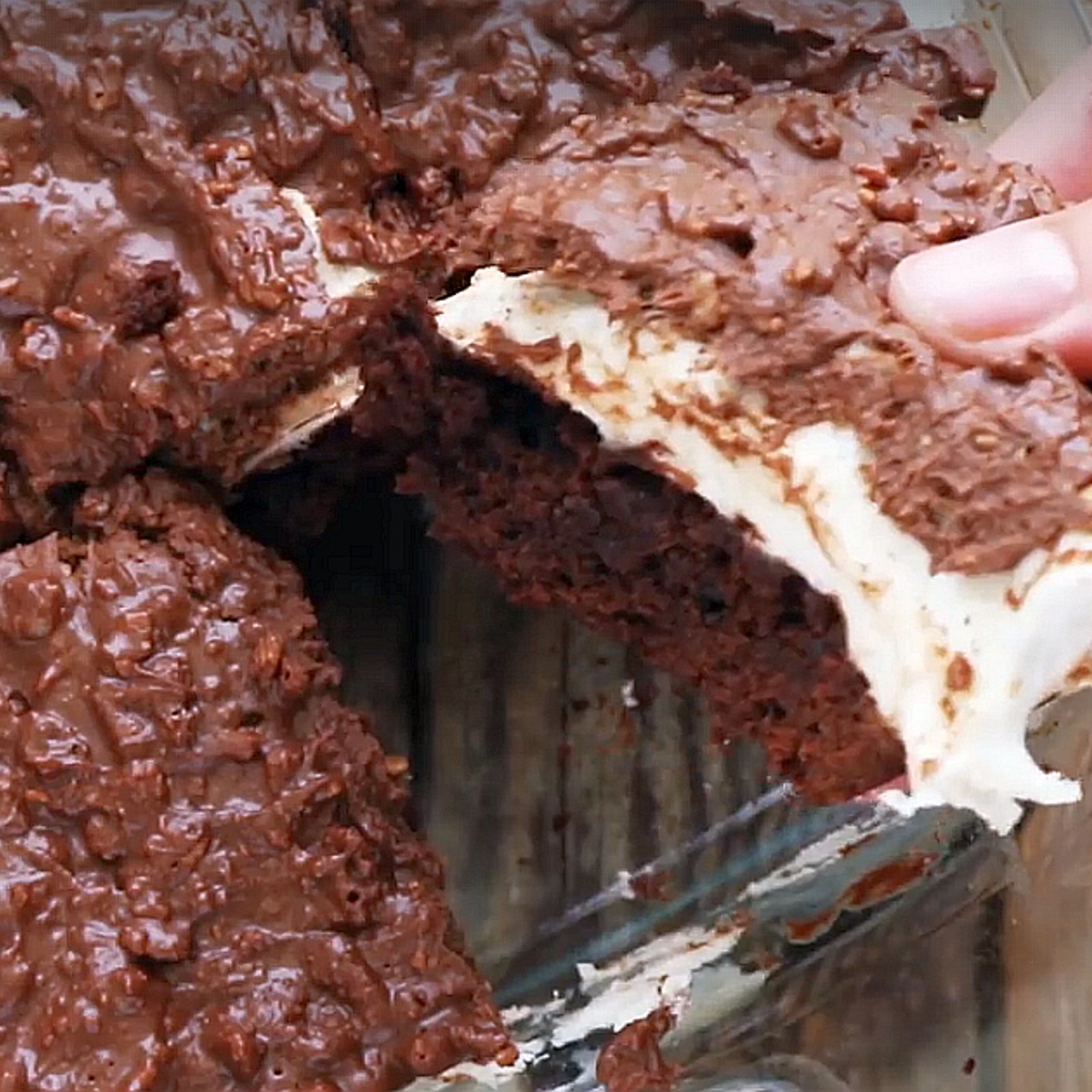 Barres de brownies et Rice Krispies à la guimauve